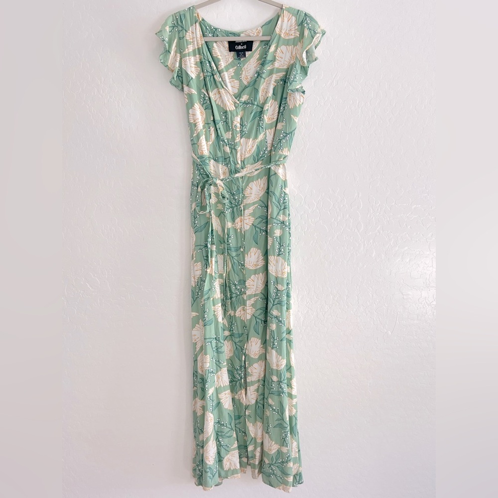 Collectif Seafoam Green Floral Maxi Dress with Cream Leaves